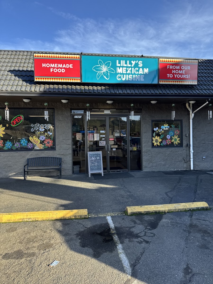 Lilly's Mexican Cuisine